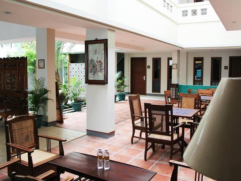 Hotel Koening Cirebon Ngoại thất bức ảnh